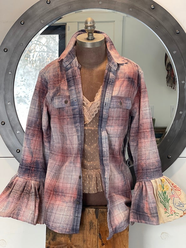 Flared Sleeve Flannel- TO MARKET Size Small