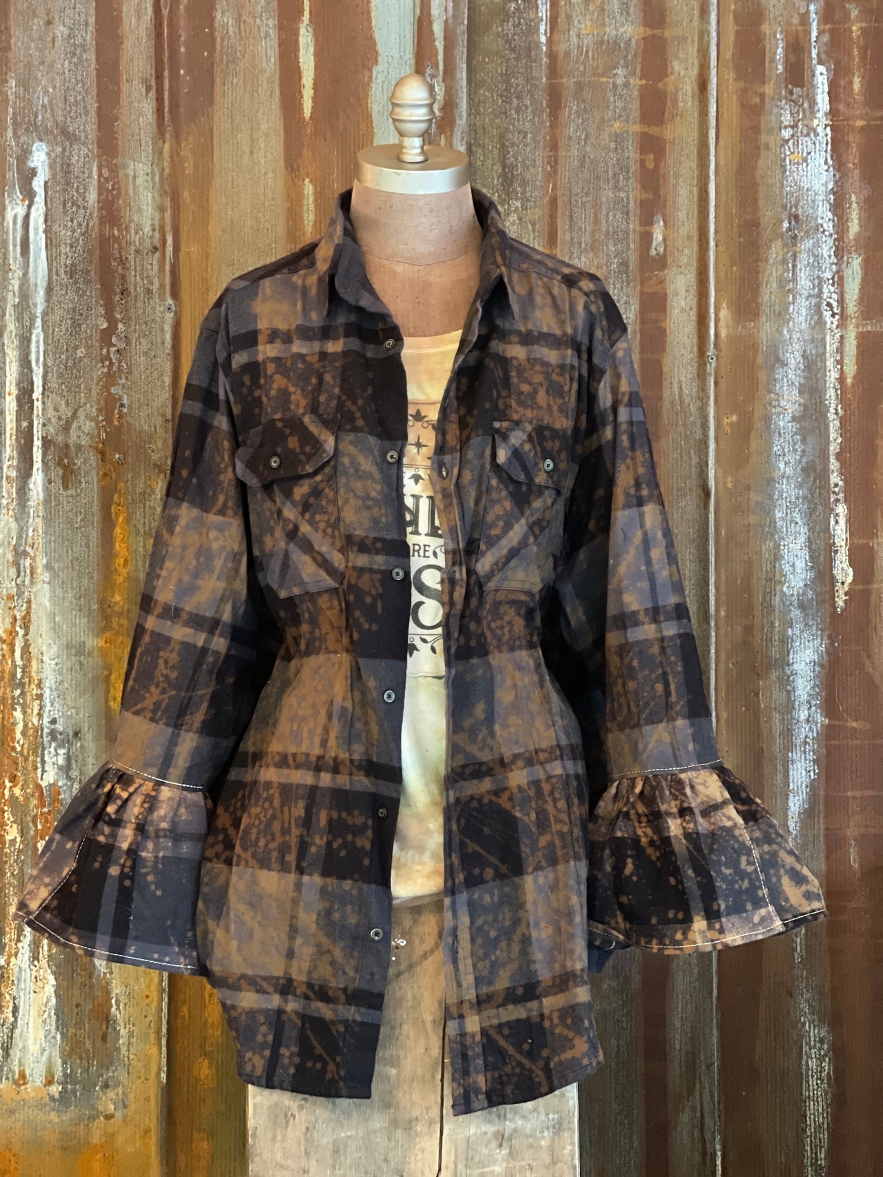 Flared Sleeve Flannel- QUEEN OF THE GYPSIES- Size 3XL