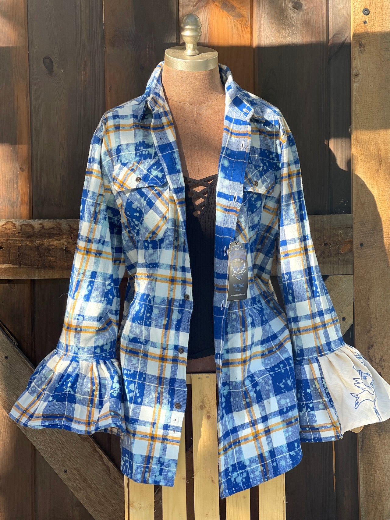 Flared Sleeve Flannel- BLUEBIRD OF HAPPINESS Size Large