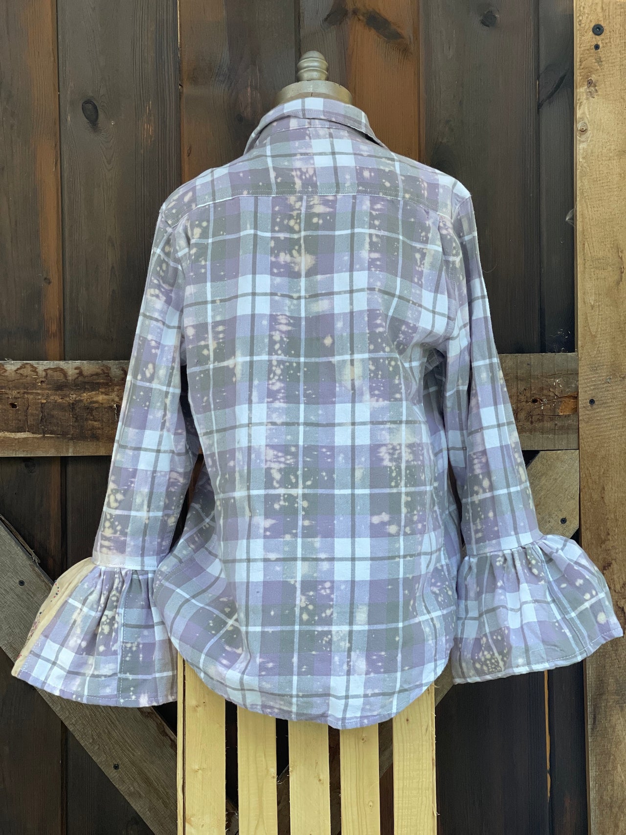 Flared Sleeve Flannel- LAVENDER SORBETSize Small