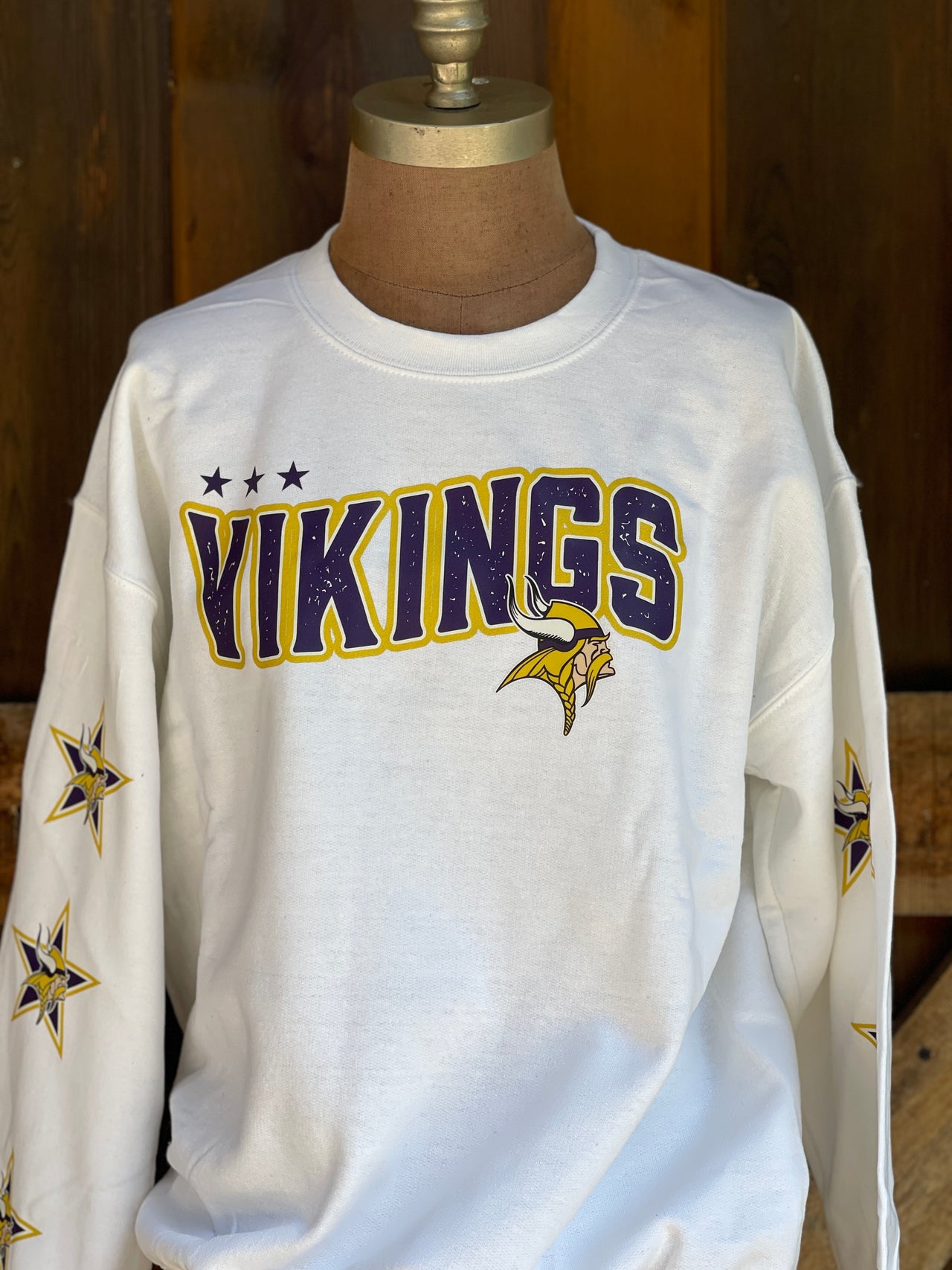 Star Sleeve Vikings sweatshirt