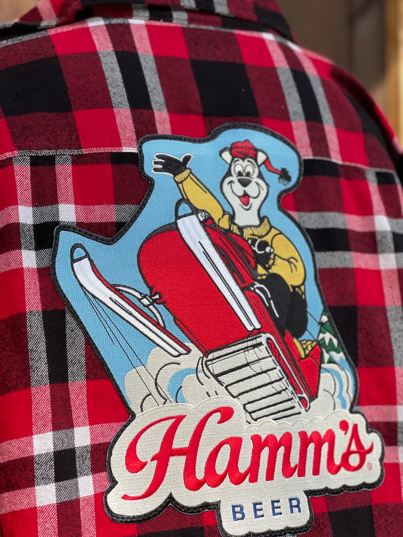 Hamm's SNOWMOBILE BEAR "SNOW FUN" Flannel